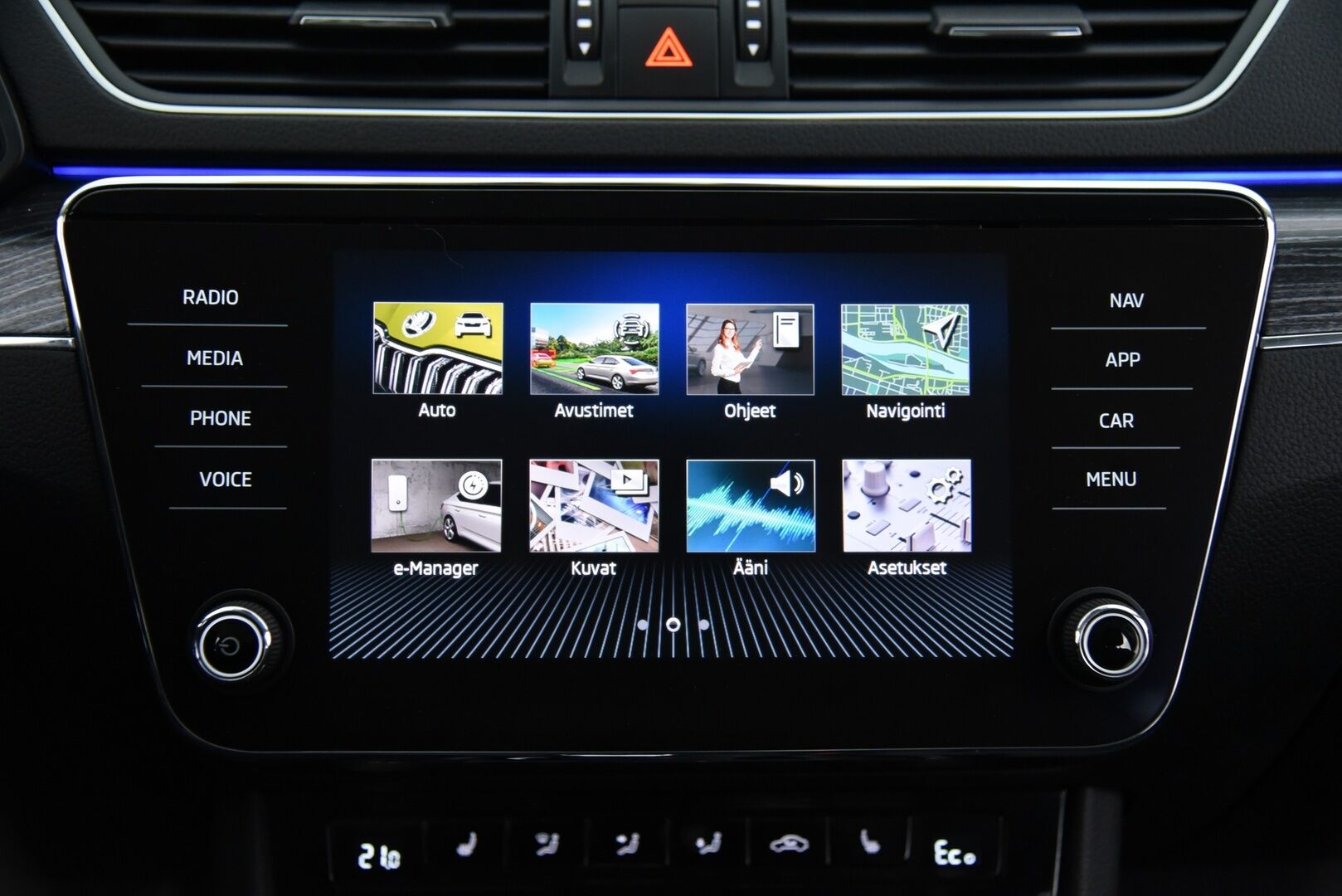 Skoda Superb 2021 1,4 TSI PHEV Style iV DSG Autom. / Matrix-LED / Muistipenkki / Keyless / P-Tutkat / SmartLink / Merkkihuollettu - Juuri huollettu merkkiliikkeessä!