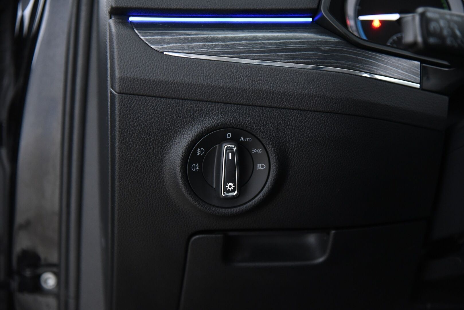 Skoda Superb 2021 1,4 TSI PHEV Style iV DSG Autom. / Matrix-LED / Muistipenkki / Keyless / P-Tutkat / SmartLink / Merkkihuollettu - Juuri huollettu merkkiliikkeessä!