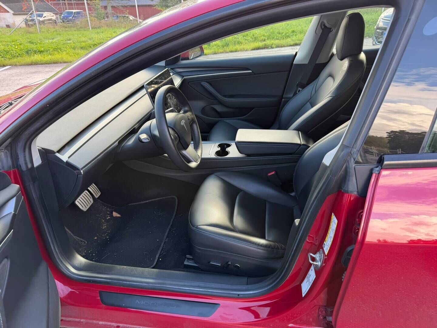 Tesla Model 3 2021 Performance - | ILP | Akuston esilämmitys | ACC | Matrix LED | Lasikatto | Premium Audio | 2x Renkaat ja vanteet