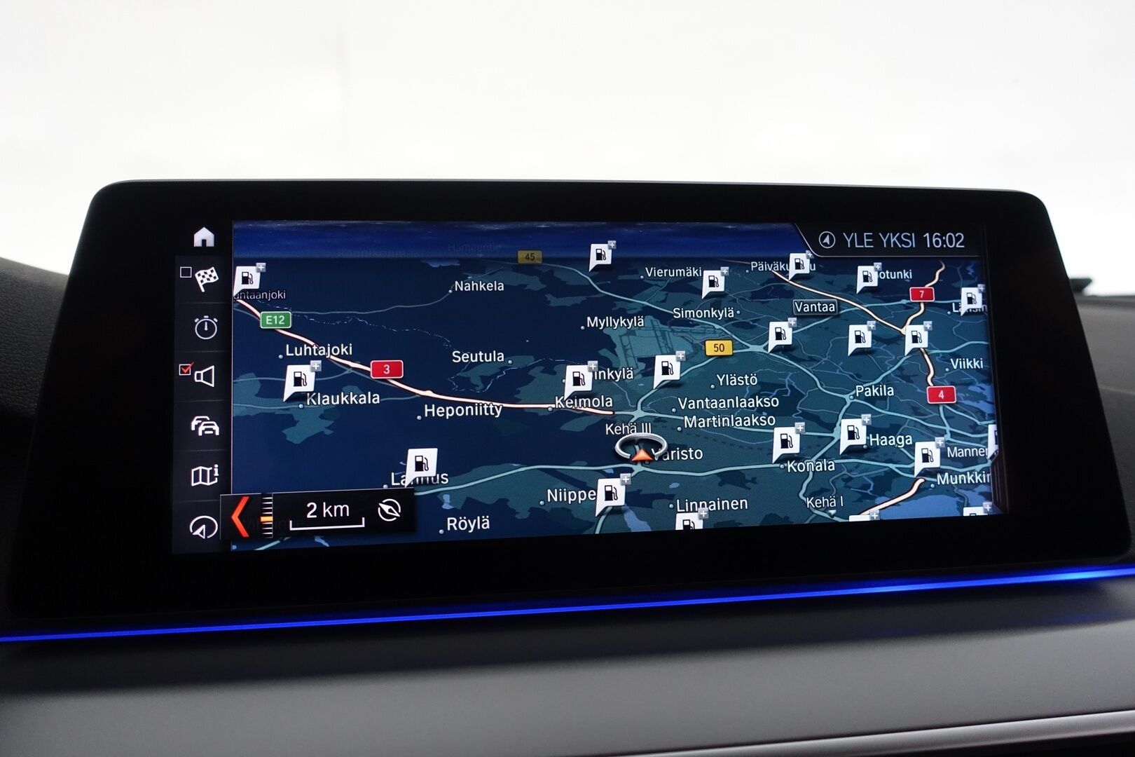 BMW 530 2018 G31 Touring 530d A xDrive Business - | Webasto | HUD | BLIS | Vetokoukku | Vakkari | Prof. Navi | Sähkönahat | HiFi | Adapt.LED | P. Tutkat | 2x Renkaat & Vanteet | - KORKO VAIN 3,99 %