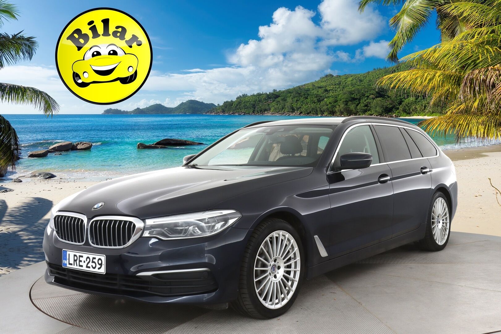BMW 530 2018 G31 Touring 530d A xDrive Business - | Webasto | HUD | BLIS | Vetokoukku | Vakkari | Prof. Navi | Sähkönahat | HiFi | Adapt.LED | P. Tutkat | 2x Renkaat & Vanteet | - KORKO VAIN 3,99 %