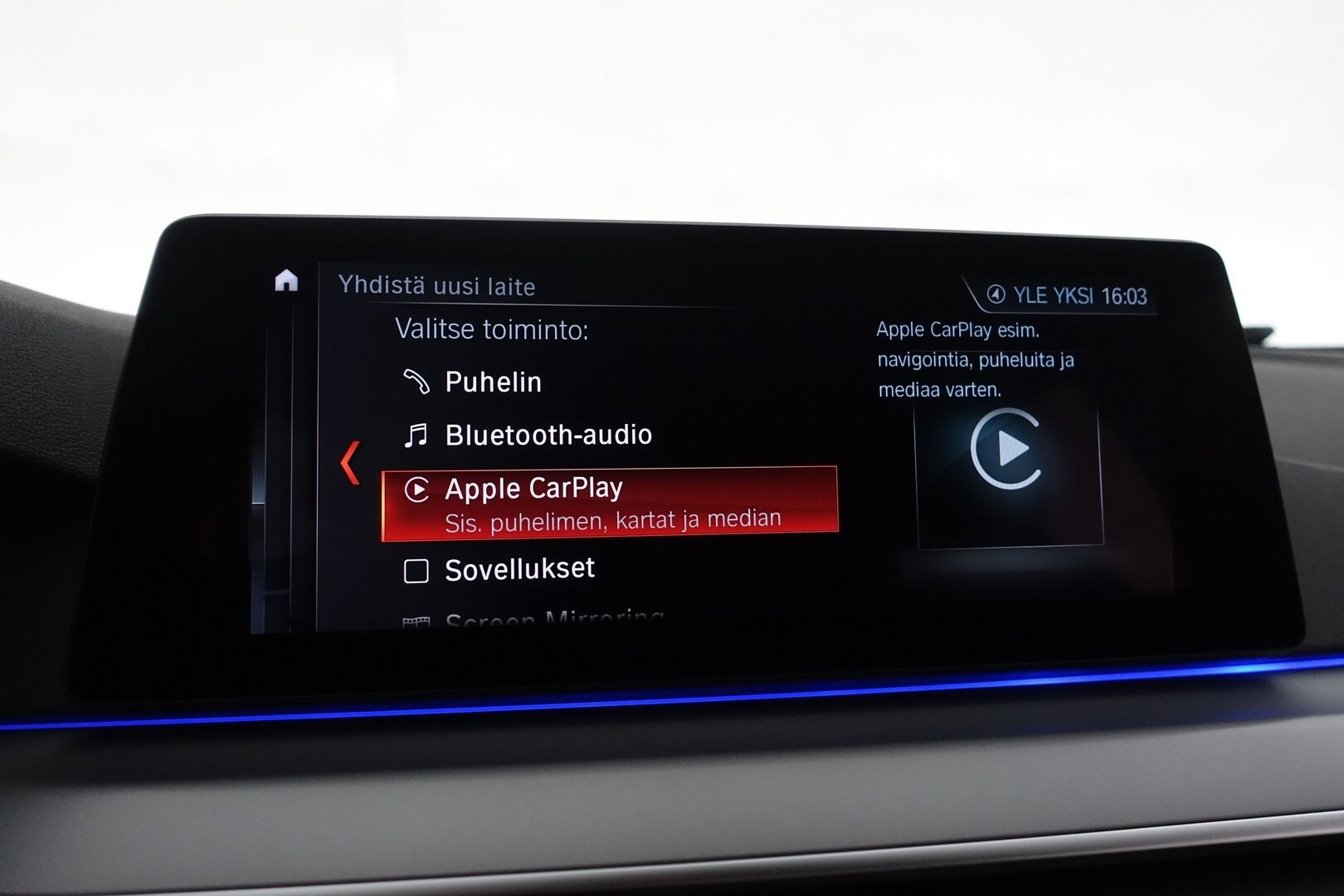 BMW 530 2018 G31 Touring 530d A xDrive Business - | Webasto | HUD | BLIS | Vetokoukku | Vakkari | Prof. Navi | Sähkönahat | HiFi | Adapt.LED | P. Tutkat | 2x Renkaat & Vanteet | - KORKO VAIN 3,99 %