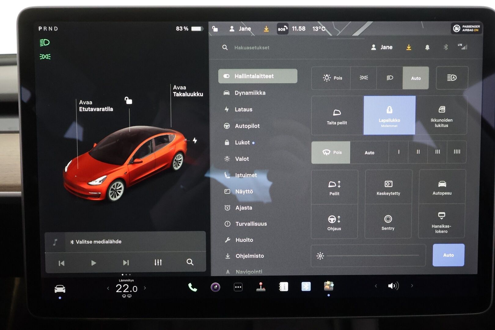 Tesla Model 3 2021 Long Range * Lasikatto / ILP / Matrix LED / P.kamera / Premium Audio / Nahat *