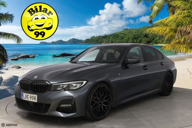 BMW 330 2021