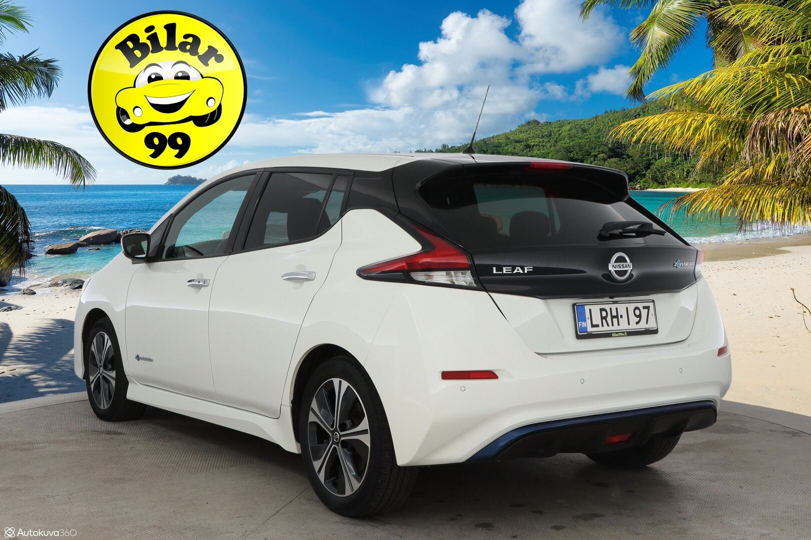 Nissan Leaf 2018 N-Connecta 40 kWh - Lämpöpumppu / Adapt.Vakkari / 360-Kamera / BLIS / Ratinlämmitin / Keyless / Juuri saapunut Tampereelle!