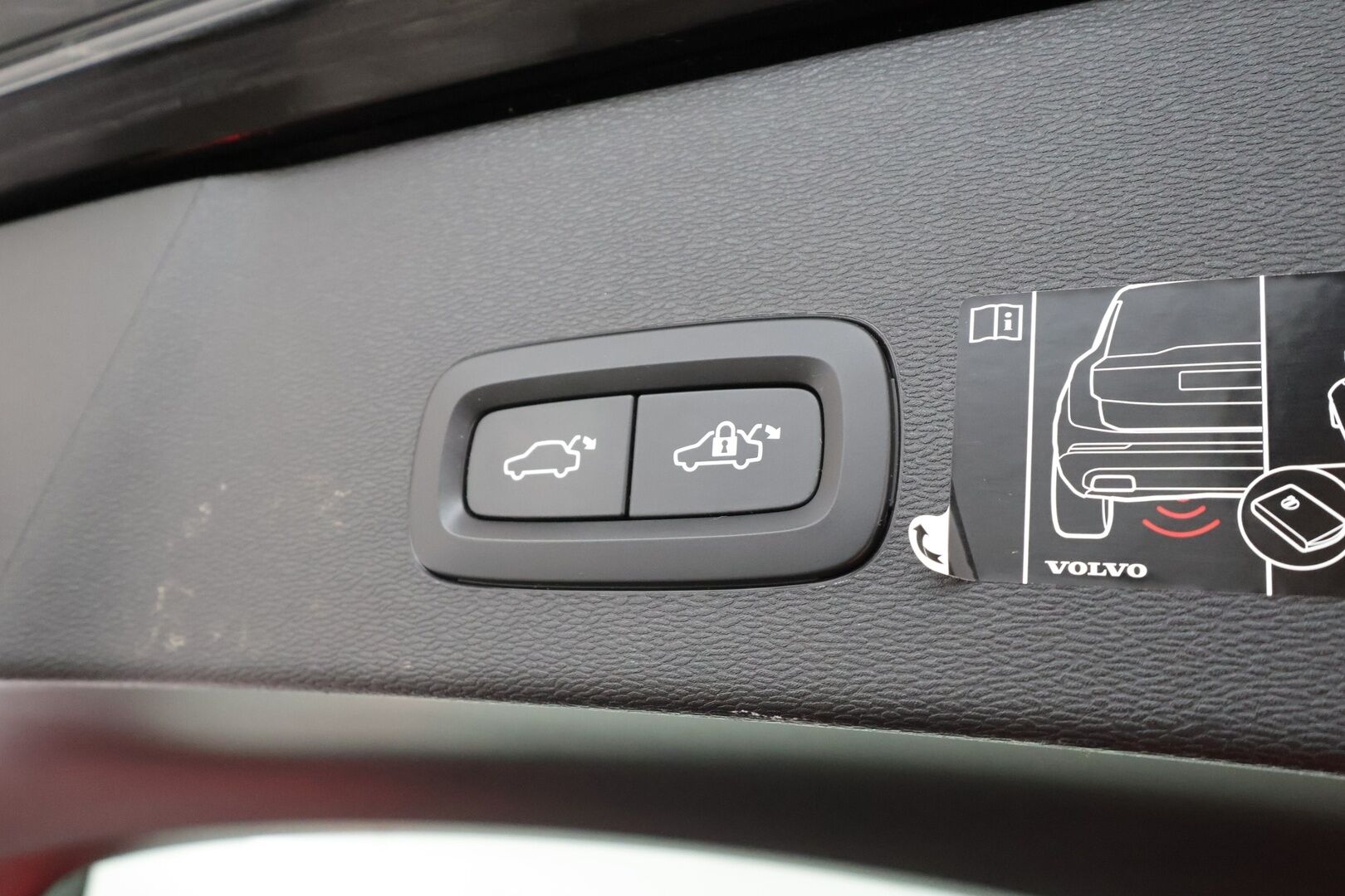 Volvo C40 2022 Recharge Twin Launch Edition aut * ACC / ILP / H&K / Lasikatto / Muistipenkki / Pixel LED / Koukku / 360° / BLIS / Navi / Keyless * - 1.Om Suomi-auto / Kahdet renkaat aluvanteilla / Huippuvarusteet - HULLUT AVAJAISHULINAT KORKOTARJOUS 3,29 %