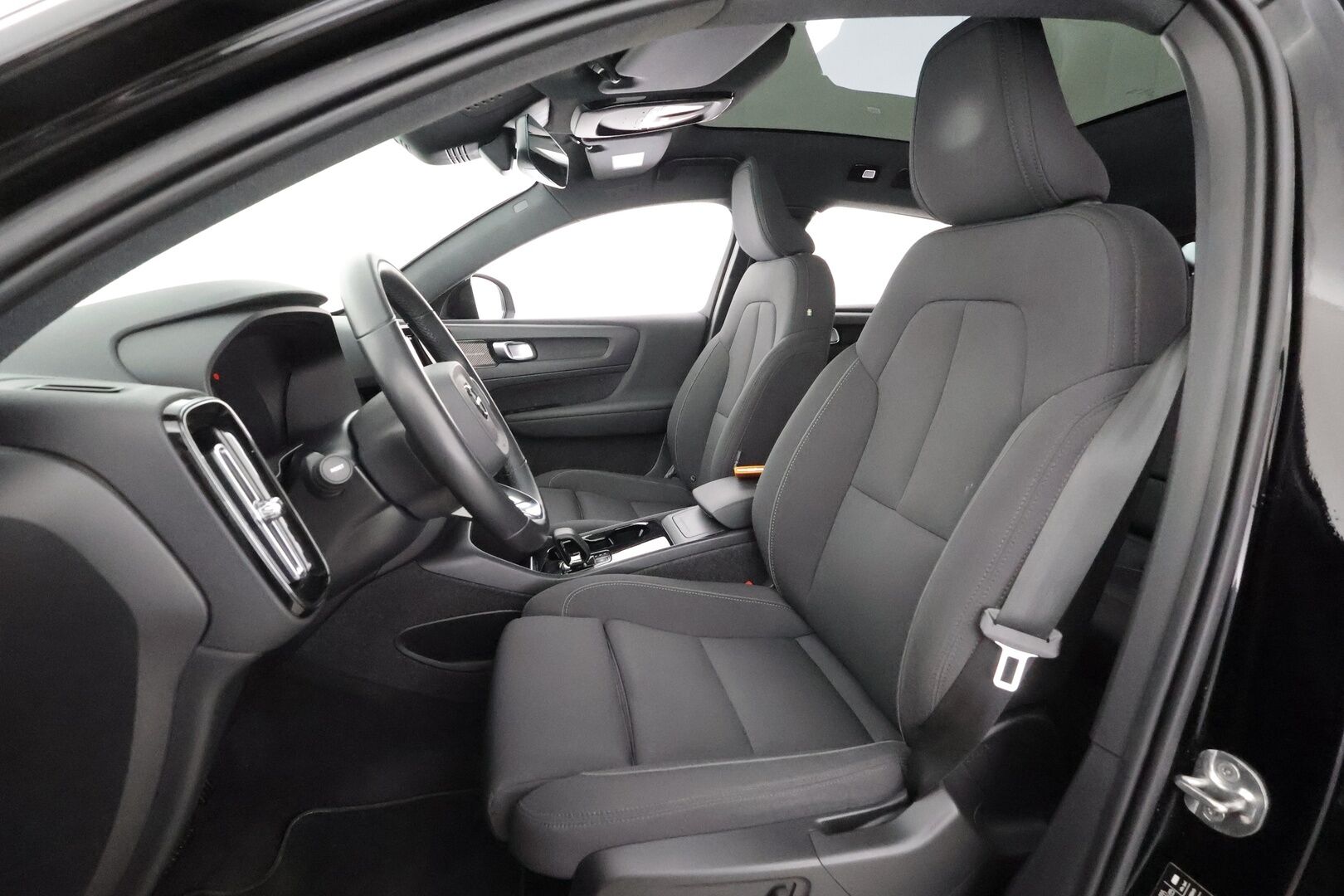 Volvo C40 2022 Recharge Twin Launch Edition aut * ACC / ILP / H&K / Lasikatto / Muistipenkki / Pixel LED / Koukku / 360° / BLIS / Navi / Keyless * - 1.Om Suomi-auto / Kahdet renkaat aluvanteilla / Huippuvarusteet - HULLUT AVAJAISHULINAT KORKOTARJOUS 3,29 %