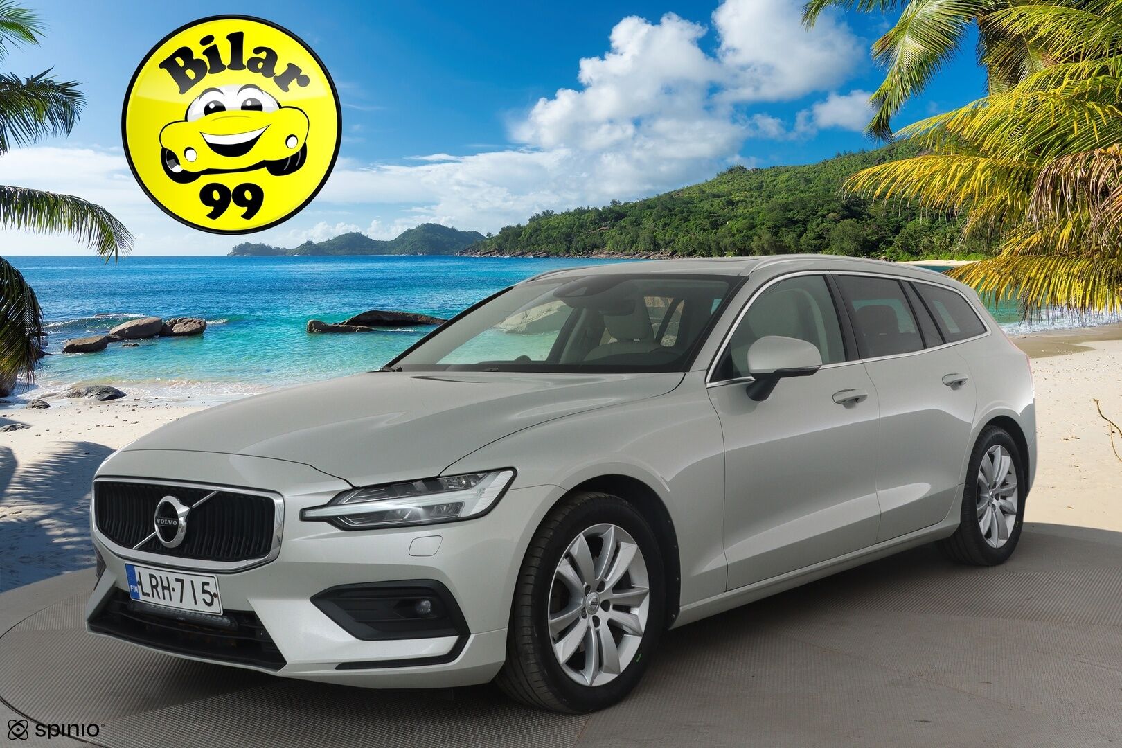 Volvo V60 2019 D4 Momentum aut *ACC / B&W / P.kamera / Full LED / Muistipenkit / Panorama / Navi / Vaaleat nahat* - Kahdet renkaat aluvanteilla