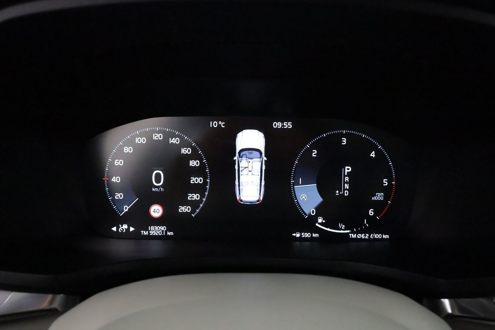 Volvo V60 2019 D4 Momentum aut *ACC / B&W / P.kamera / Full LED / Muistipenkit / Panorama / Navi / Vaaleat nahat* - Kahdet renkaat aluvanteilla