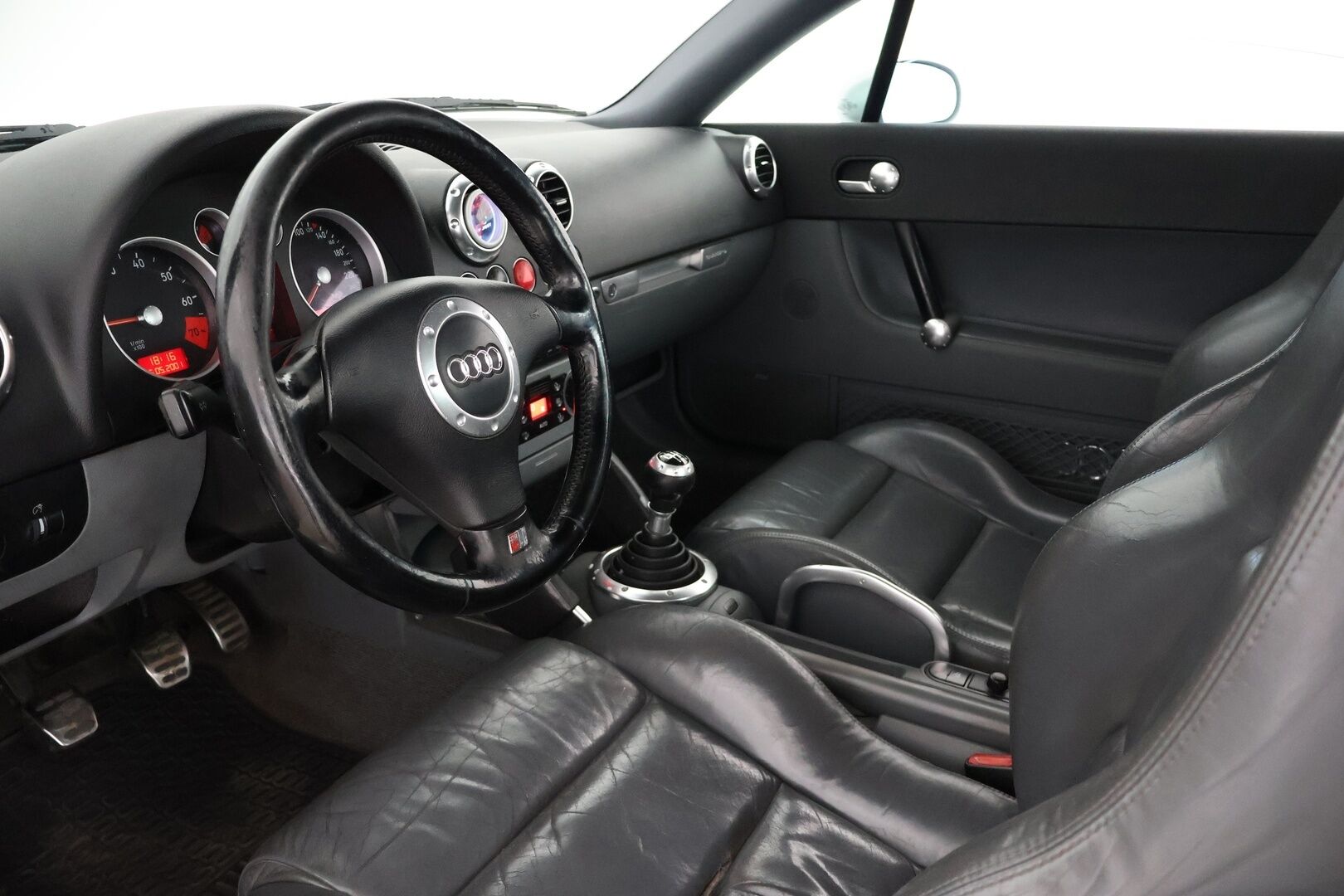 Audi TT 2000 COUPE QUATTRO 1.8T YritysOutlet - Myydään vain yrityksille - YritysOutlet - Myydään vain yrityksille