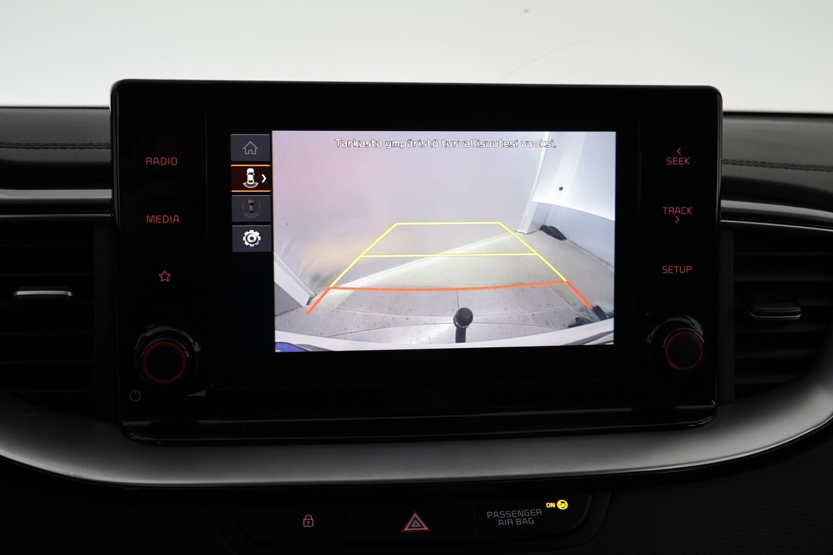 Kia Ceed 2022 1,5 T-GDI 160hv EX SW - Suomiauto | Vetokoukku | Peruutuskamera | Lohko&Sisäpistoke | Lane Assist | Apple&Android | Aut. Pitkät | Juuri tullut Tampereelle!