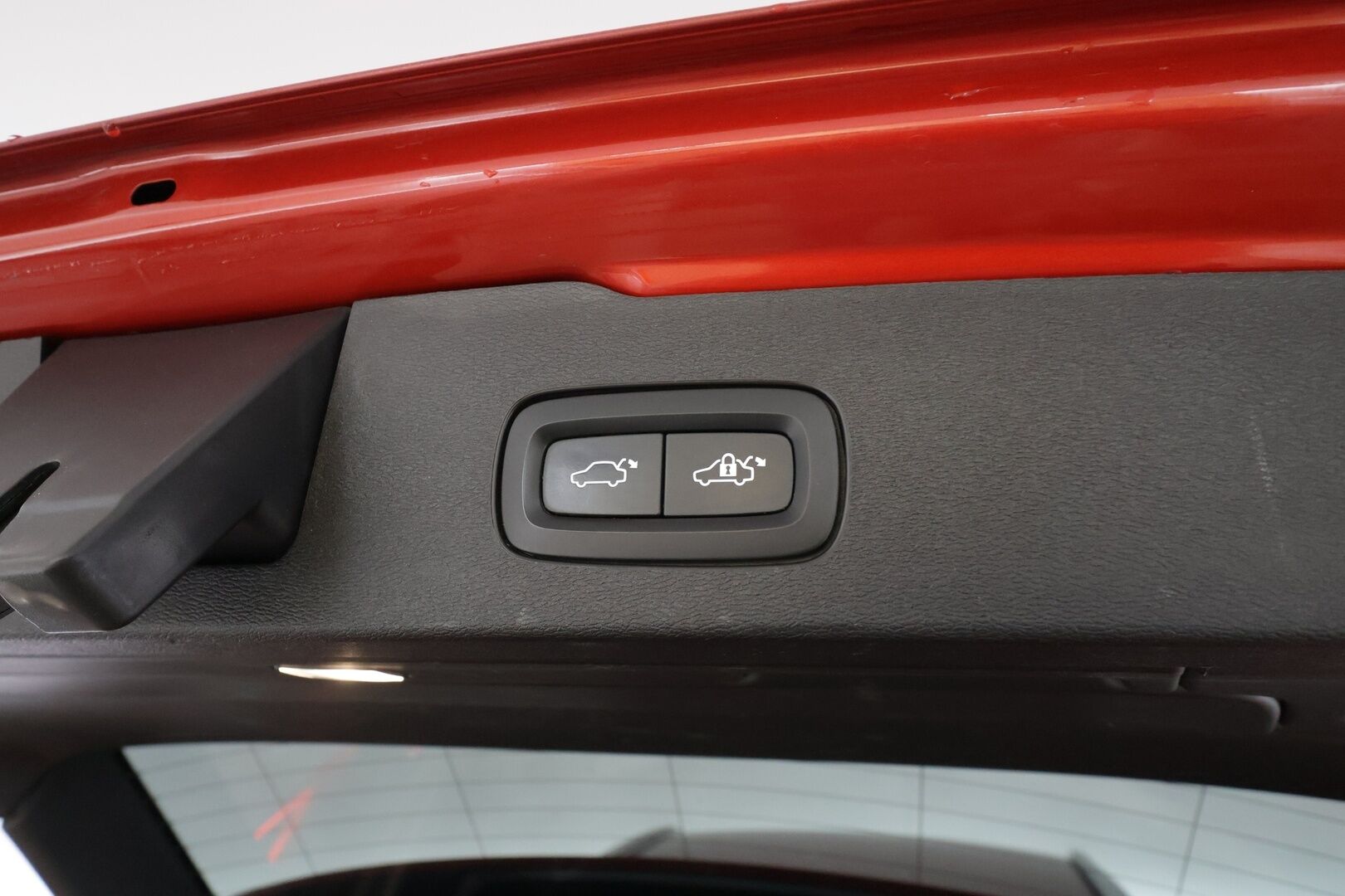 Volvo V60 2022 T6 AWD Long Range Inscription Edition aut * H&K / ACC / Webasto / Koukku / Muistipenkit / P.kamera / Sporttinahat * - 1.Om Suomi-auto / SoH 95,2 / 2x Vanteet - HULLUT AVAJAISHULINAT KORKOTARJOUS 3,29 %