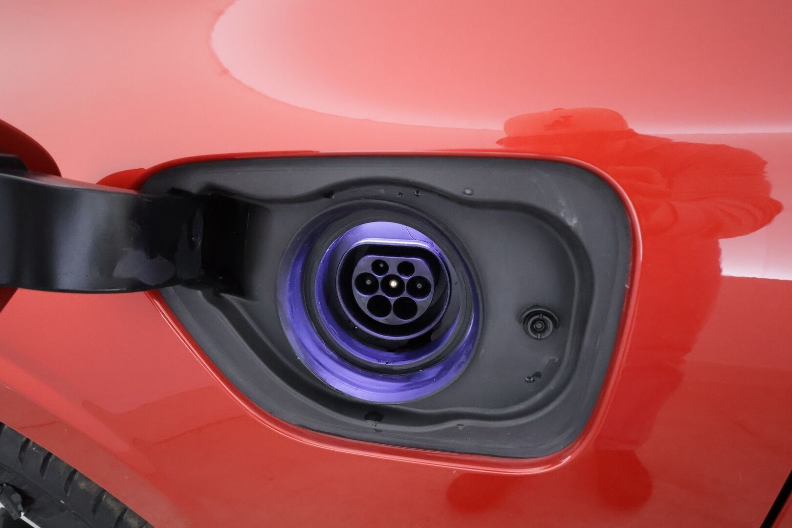 Volvo V60 2022 T6 AWD Long Range Inscription Edition aut * H&K / ACC / Webasto / Koukku / Muistipenkit / P.kamera / Sporttinahat * - 1.Om Suomi-auto / SoH 95,2 / 2x Vanteet - HULLUT AVAJAISHULINAT KORKOTARJOUS 3,29 %