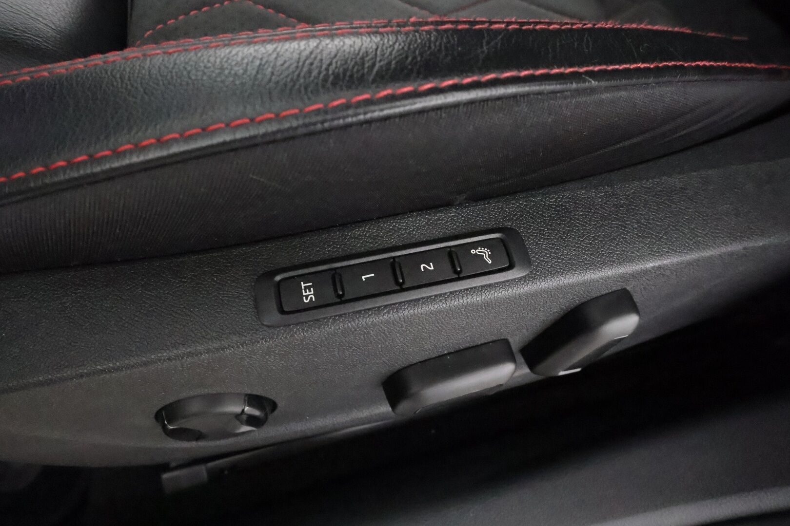 Skoda Octavia 2022 Combi 1.4 TSI PHEV RS iV DSG * ACC / Webasto / Matrix-LED / Hierovat muistipenkit / P.Kamera * - 1.Om Suomi-auto / 2x Lataus / Kahdet Renkaat