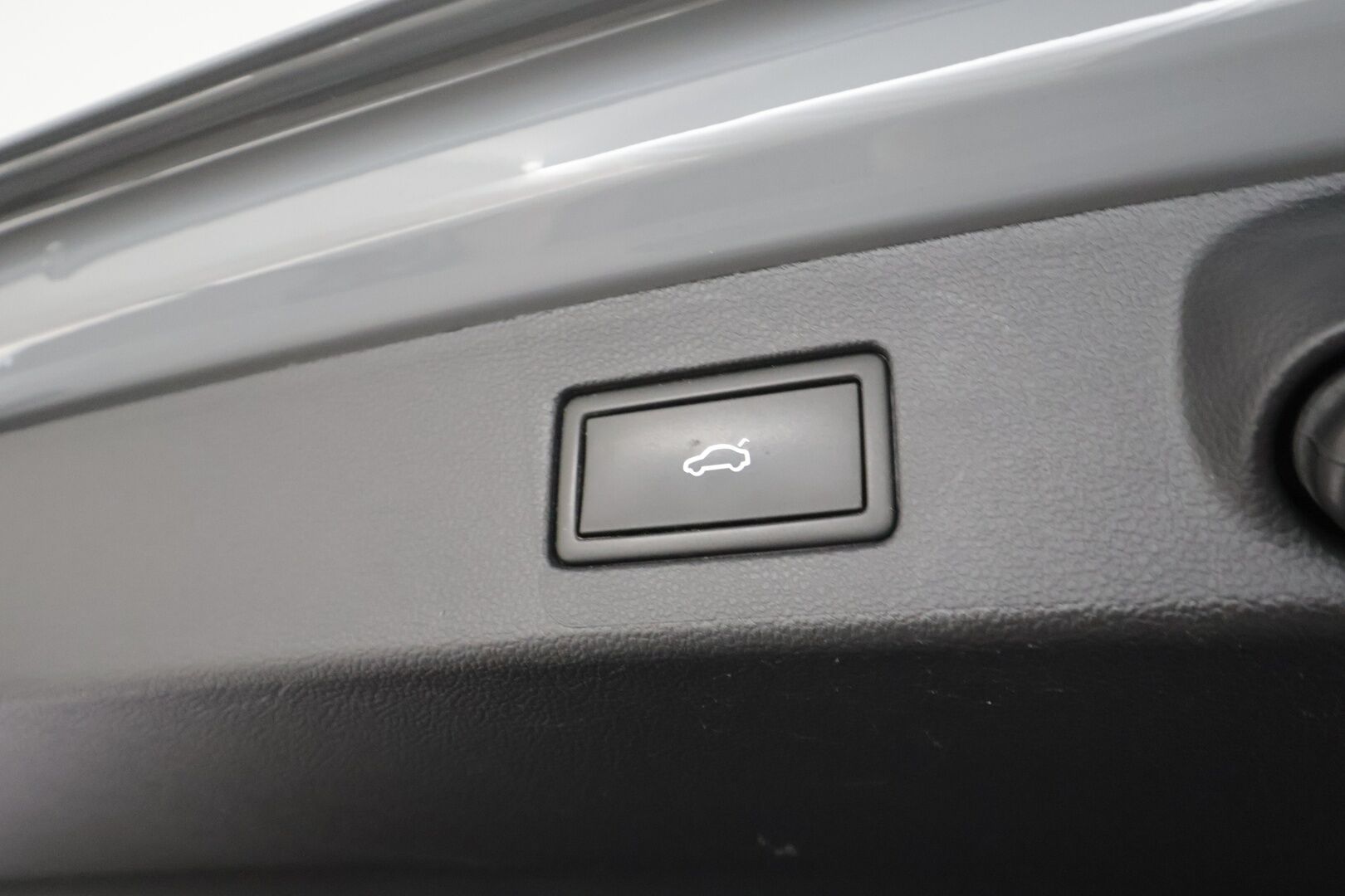 Volkswagen Arteon 2022 Shooting Brake R-Line Business eHybrid 160 kW DSG *ACC / Webasto / HUD / P.Kamera / Navi * - LED / 1-om Suomi-auto / 2x Latauskaapelit / Kahdet renkaat aluvanteilla