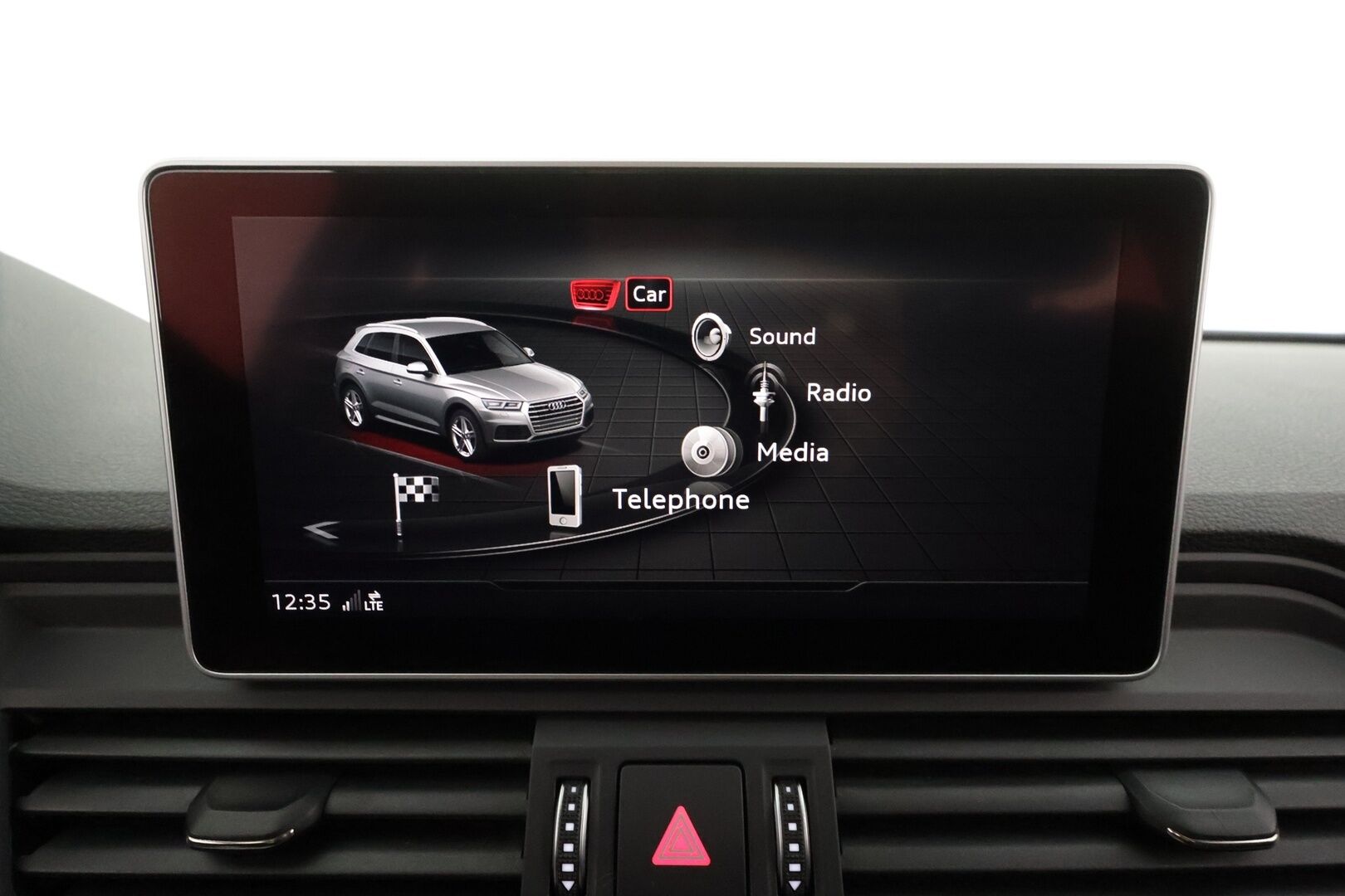 Audi Q5 2017 Business Sport 2,0 TDI 140 kW quattro S tronic * Webasto / Bang & Olufsen / Vetokoukku / Adapt.Vakkari / Sporttipenkit / Peruutustutkat - Kahdet renkaat / Siisti Yksilö / Tulossa Tampereelle!