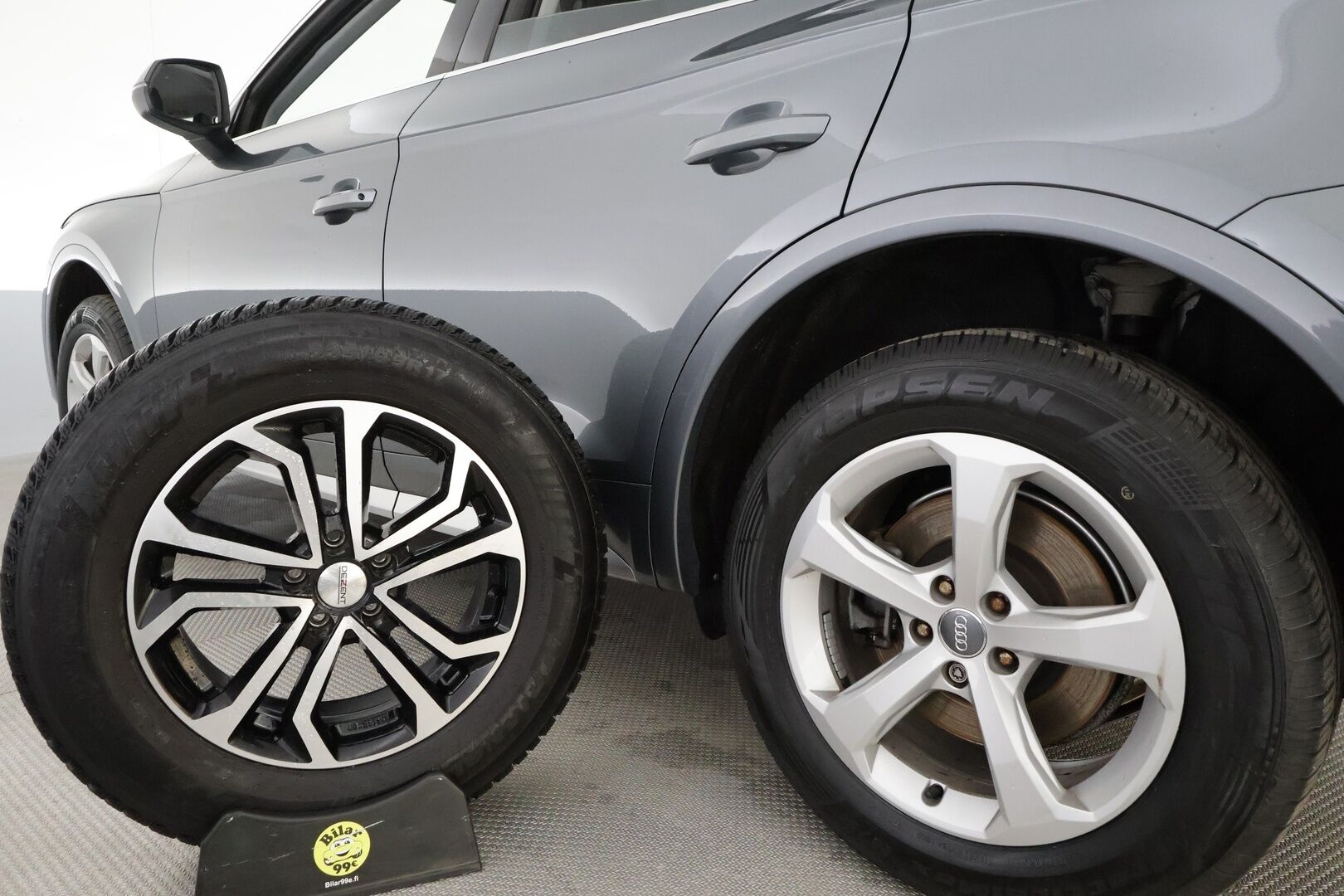 Audi Q5 2017 Business Sport 2,0 TDI 140 kW quattro S tronic * Webasto / Bang & Olufsen / Vetokoukku / Adapt.Vakkari / Sporttipenkit / Peruutustutkat - Kahdet renkaat / Siisti Yksilö / Poikkeukselliset varusteet! - HULLUT BLACKWEEK JATKOT - KORKOTARJOUS 2,49%