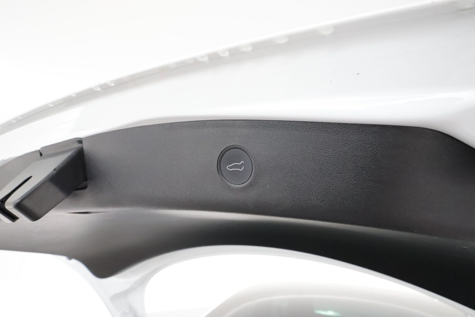 Tesla Model 3 2022 Long Range Dual Motor AWD **Lasikatto / Premium Audio / Lämpöpumppu / LED**