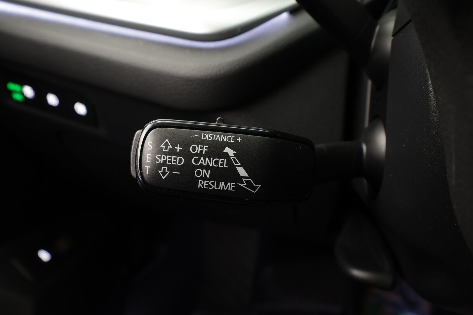 Skoda Octavia 2023 Combi 2.0 TDI 200 4x4 Style DSG - ACC | Matrix-LED | Koukku | Webasto | Kamera | Kaistavahti | Keyless | Apple&Android | 1-om Suomi-auto | Kahdet renkaat | Säännöllisesti huollettu |