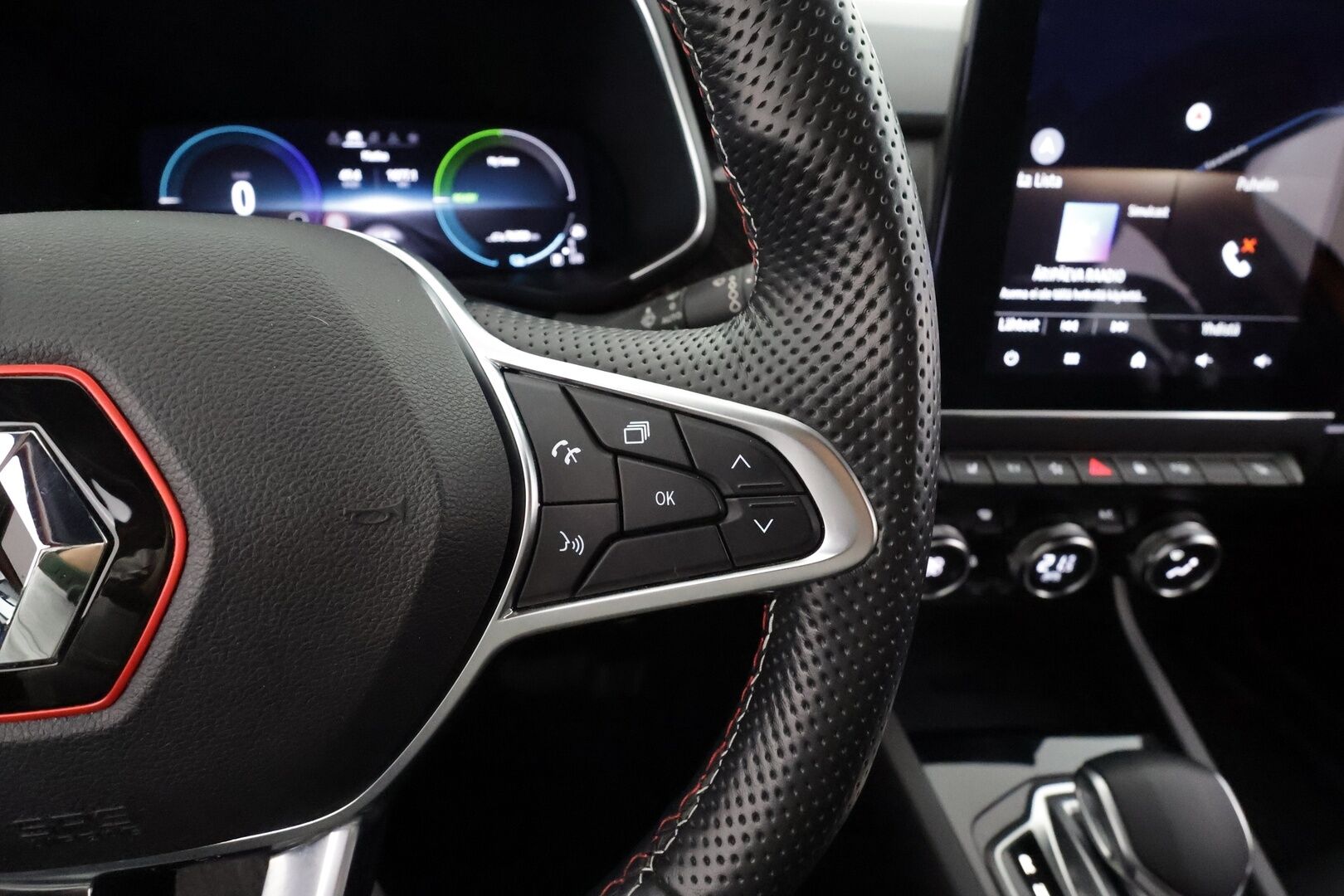 Renault Arkana 2023 E-TECH 145 Hybrid R.S. Line * Sisätilanlämmitin / ACC / LED / P.Kamera / Nahkaverhoilu / Kaistavahti / Navi * - Suomi-auto / Kahdet renkaat aluvanteilla