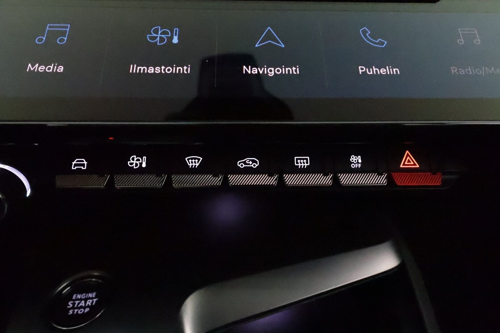 Peugeot 308 2023 SW Allure Pack Launch Edition Hybrid 180 EAT8 *Adapt.vakkari / AGR-istuin / Digimittaristo / Apple&Android / Vetokoukku / P-Kamera* - Suomi-auto / Merkkihuollettu / 2x vanteet