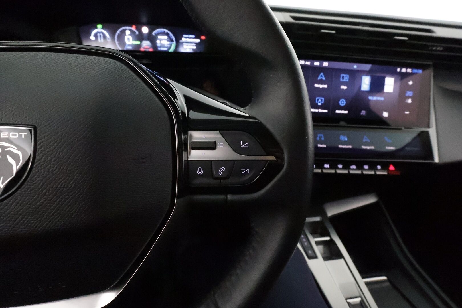 Peugeot 308 2023 SW Allure Pack Launch Edition Hybrid 180 EAT8 *Adapt.vakkari / AGR-istuin / Digimittaristo / Apple&Android / Vetokoukku / P-Kamera* - Suomi-auto / Merkkihuollettu / 2x vanteet - HULLU BLACKWEEK KORKOTARJOUS 2,49%