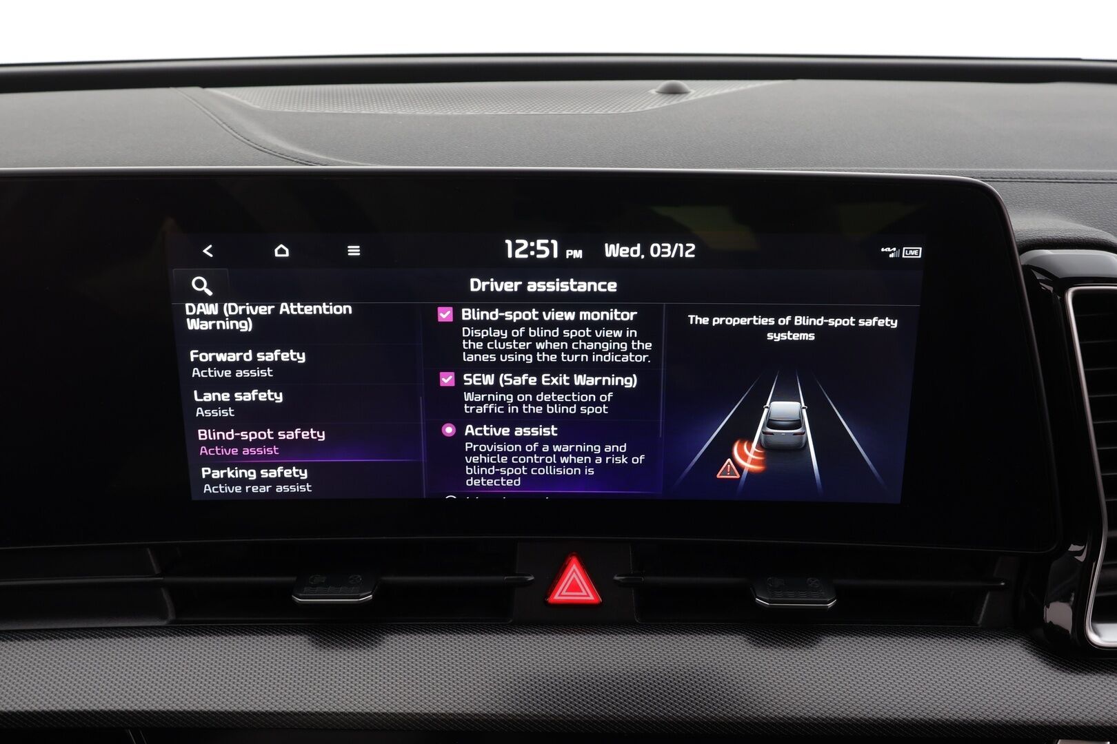 Kia Sportage 2022 1,6 T-GDI AWD Plug-in Hybrid Business Premium Edition AT 265hv * ACC / 360° / LED / Navi / Sähköpenkit * - Lohkolämmitin / KeylessGo / Kahdet renkaat aluvanteilla / Merkkihuollettu - HULLU BLACKWEEK KORKOTARJOUS 2,49%