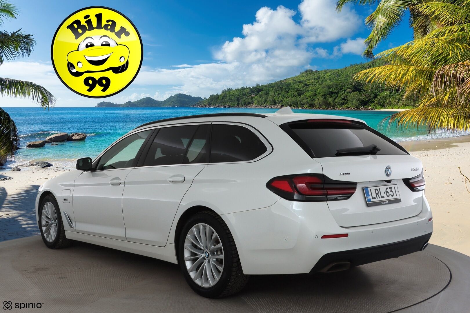 BMW 530 2023 G31 Touring 530e xDrive A Charged Edition * ACC / P.kamera / Adapt.LED / Hifi / Koukku / Comfort Access / Sporttinahat * - 1.Om Suomi-auto / Akku kuntotarkastettu / Kahdet renkaat aluvanteilla / Merkkihuollettu