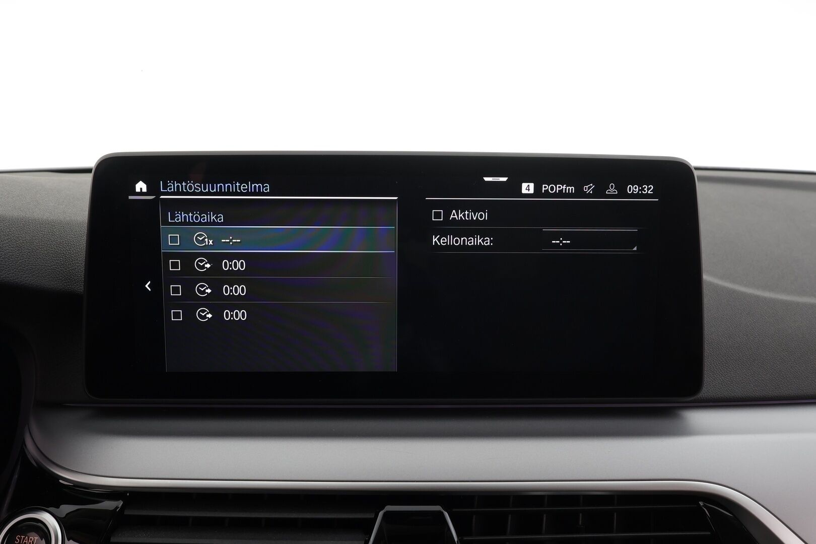 BMW 530 2023 G31 Touring 530e xDrive A Charged Edition * ACC / P.kamera / Adapt.LED / Hifi / Koukku / Comfort Access / Sporttinahat * - 1.Om Suomi-auto / Akku kuntotarkastettu / Kahdet renkaat aluvanteilla / Merkkihuollettu