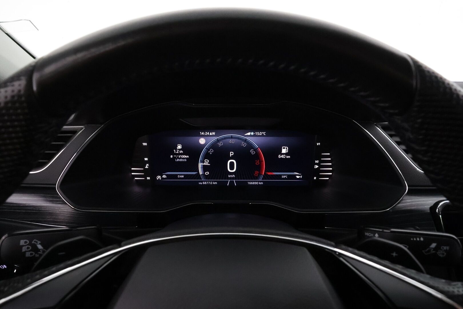 Skoda Superb 2023 2.0 TSI 190 Style DSG Autom. * ACC / Webasto / Koukku / Muistipenkit / P.kamera / Apple&Android* - 1.Om Suomi-auto / Kahdet Renkaat