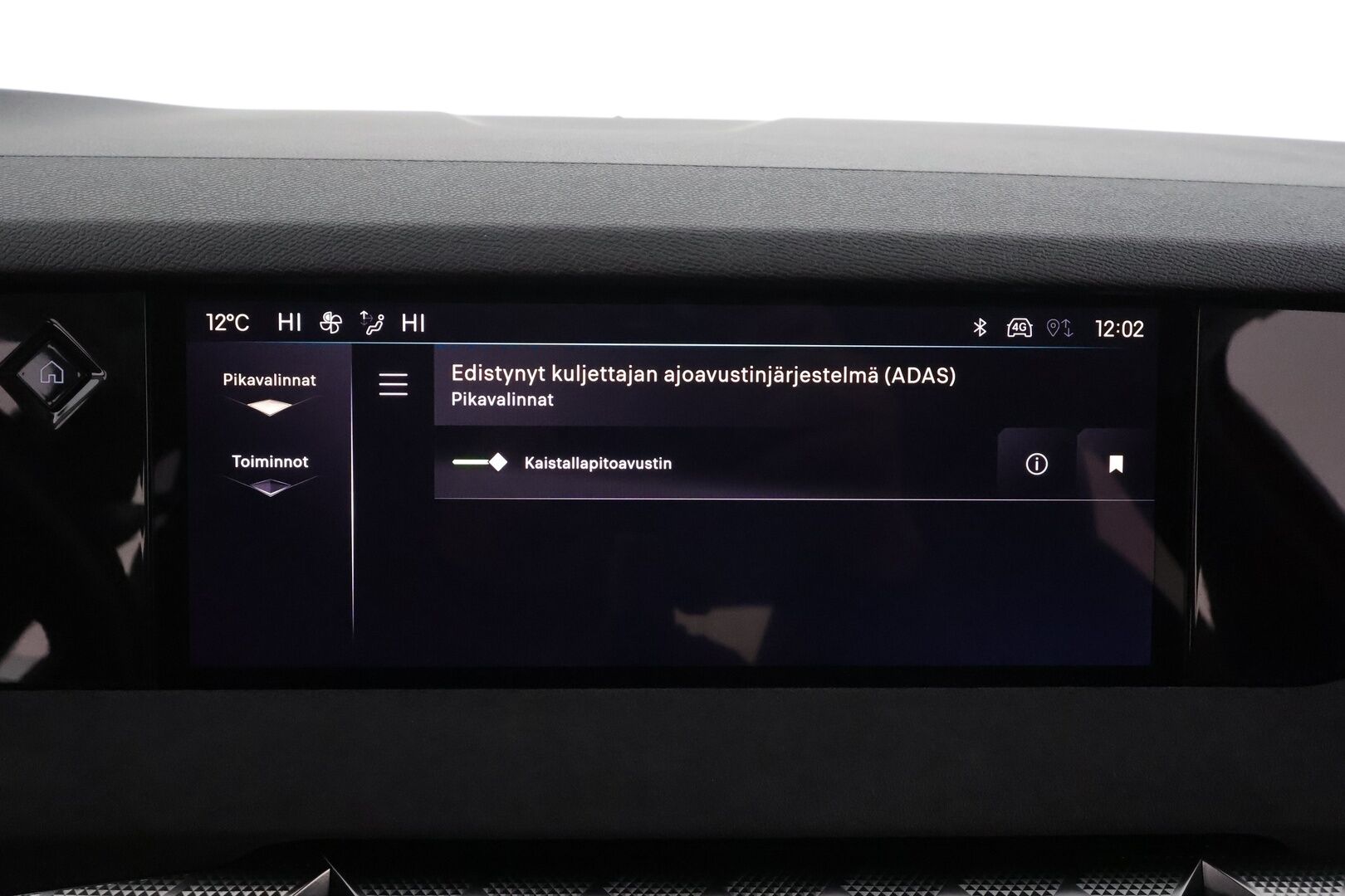 DS 4 2022 E-Tense Plug-in Hybrid 225 Performance Line * LED / P.Kamera / Kaistavahti / Digimittaristo / Vakkari / Apple&Android * - Suomi-auto / Akku kuntotarkastettu SoH 97% / Merkkihuollot / Kahdet renkaat aluvanteilla