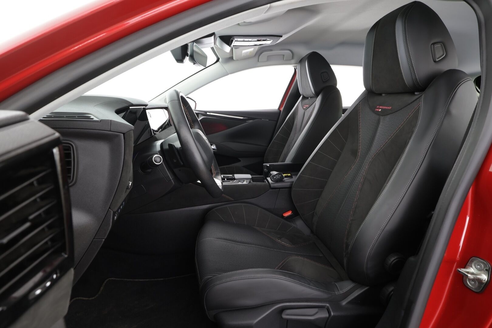 DS 4 2022 E-Tense Plug-in Hybrid 225 Performance Line * LED / P.Kamera / Kaistavahti / Digimittaristo / Vakkari / Apple&Android * - Suomi-auto / Akku kuntotarkastettu SoH 97% / Merkkihuollot / Kahdet renkaat aluvanteilla - HULLUT AVAJAISHULINAT KORKOTARJOUS 3,29 %