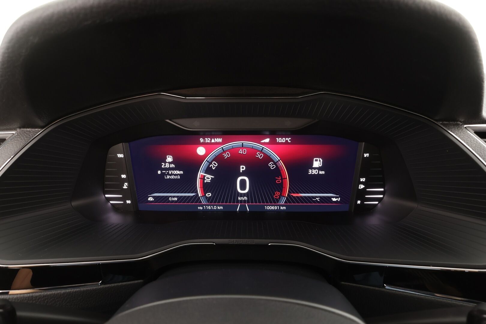 Skoda Superb 2023 Combi 2.0 TSI 280 4x4 L&K DSG Autom. - | ACC | Matrix | Ilm. muistinahat | 360° | Canton | Webasto | Panorama | Koukku | Suomi-auto | Kahdet renkaat aluvantein | Merkkiliikkeen huoltohistoria |