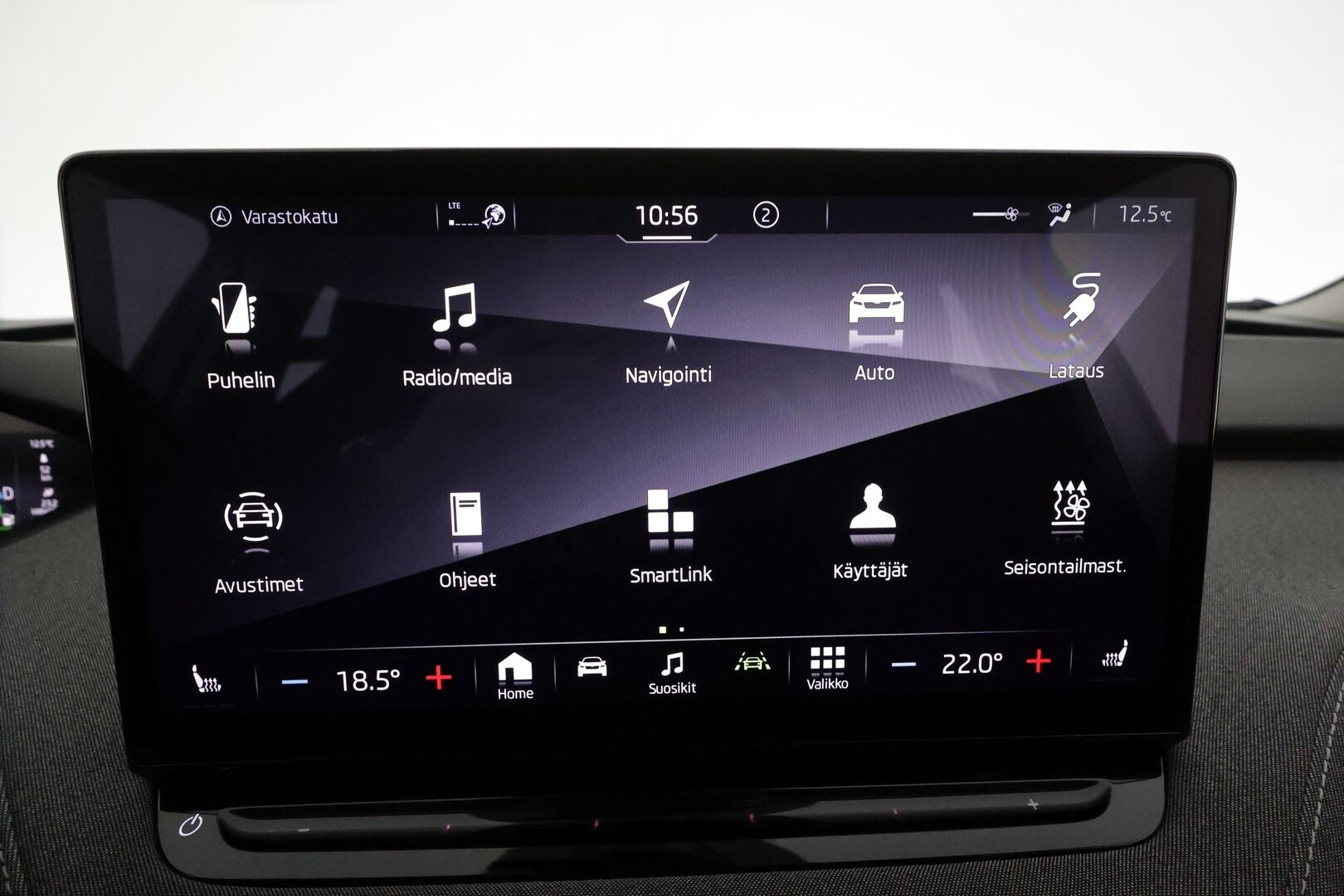 Skoda Enyaq 2023 60 iV * ILP / Koukku / ACC / LED / 360° / Navi / Kaistavahti / Digimittaristo / Keyless * - 1-om Suomi-auto / Kahdet renkaat / Merkkihuollettu!