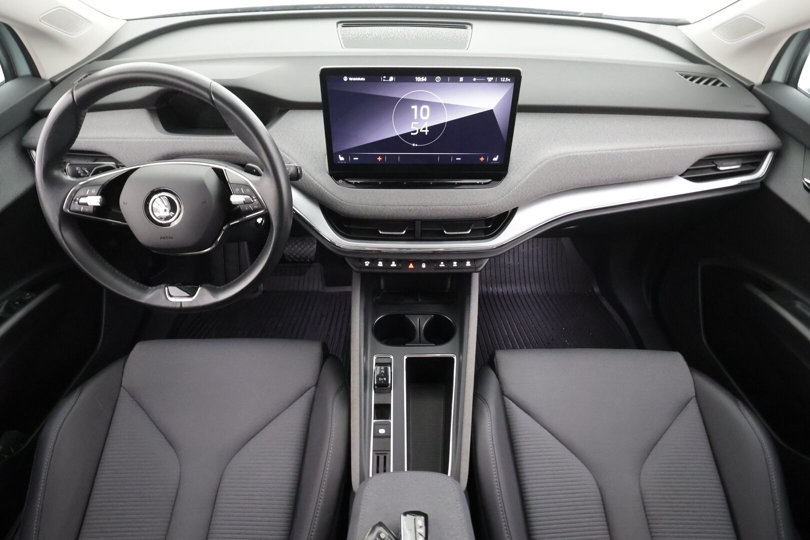 Skoda Enyaq 2023 60 iV * ILP / Koukku / ACC / LED / 360° / Navi / Kaistavahti / Digimittaristo / Keyless * - 1-om Suomi-auto / Kahdet renkaat / Merkkihuollettu!
