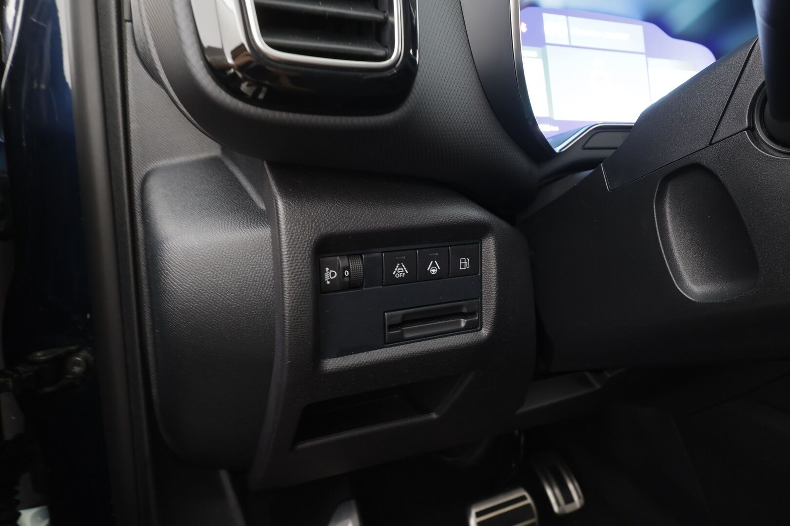 Citroen C5 Aircross 2023 Plug-in Hybrid 225 Shine Launch Edition ë-EAT8 Automaatti - | ACC | Lisälämmitin | LED | Sähköpenkki | 360-Kamera | Puolinahat | Apple&Android | 1.Om Suomi-auto | Kahdet Renkaat |