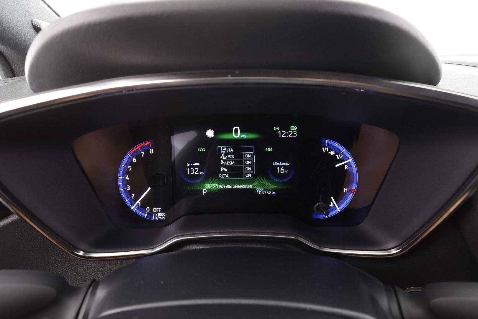 Toyota Corolla 2023 Touring Sports 2,0 Hybrid Premium Business - | ACC | HUD | JBL | Nahat | AHS-LED | LTA | BSM | Navi | Keyless | P.kamera | Sähk. takaluukku | 1-om suomiauto | Merkkihuollot | 