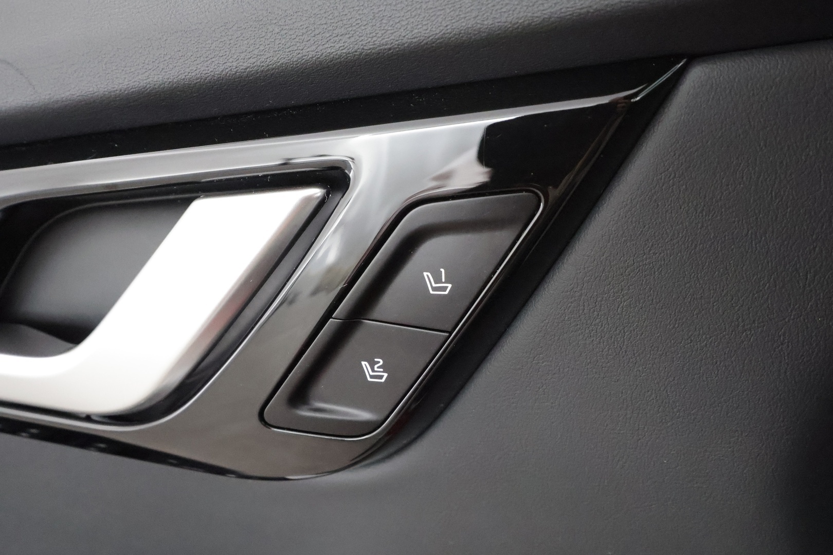 Kia EV6 2024 Edition AWD 77kWh 325hv GT-Line * Koukku / ACC / HUD / Meridian / 360° / ILP / Muistipenkki / LED / Navi / Ilmastoidut penkit * - 1.Om Suomi-auto / Kahdet renkaat aluvanteilla / Merkkihuollettu - Osta nyt, maksa vasta ensi vuonna