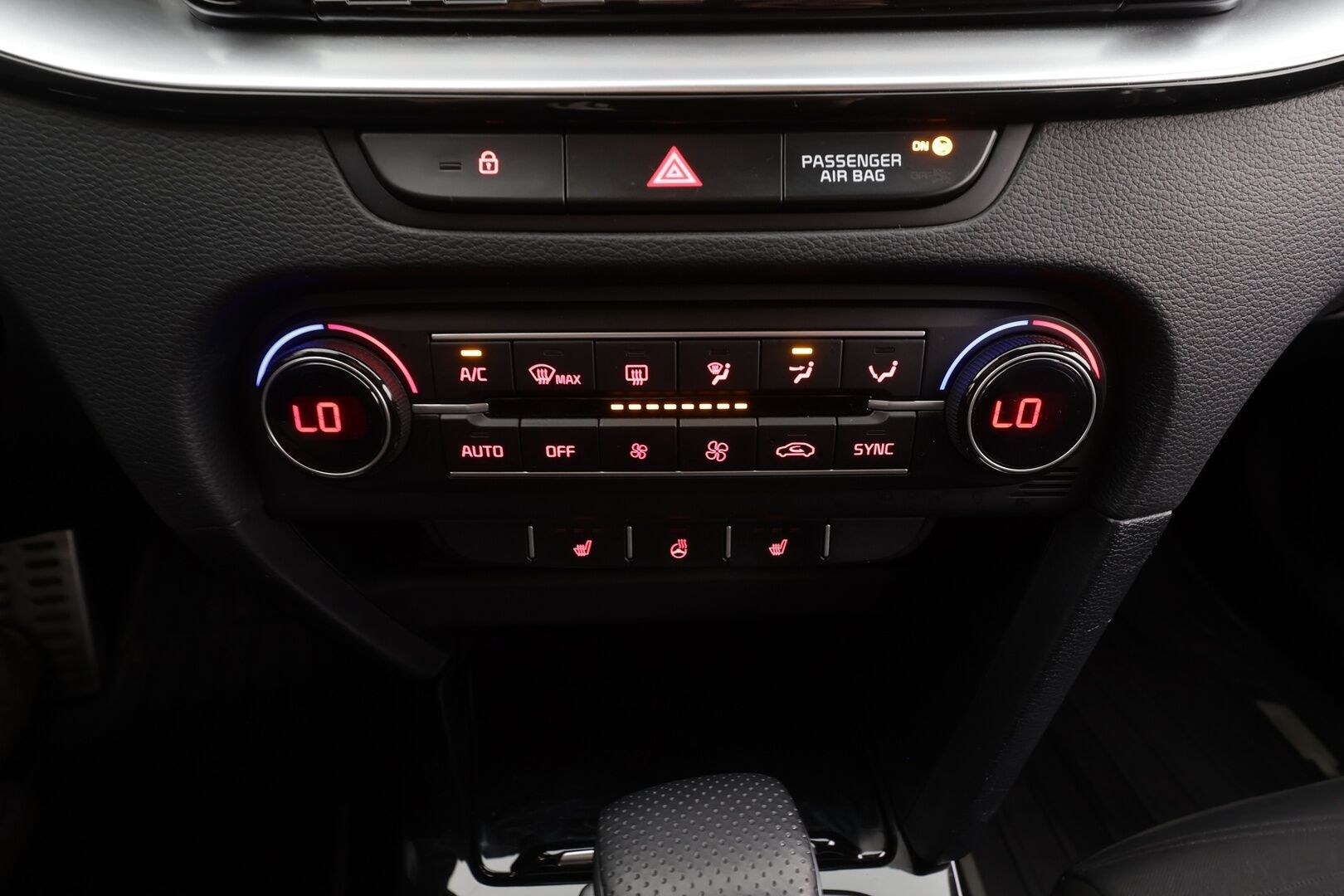 Kia ProCeed 2024 1,5 T-GDI 160hv GT-Line DCT - | ACC | Puolinahat | Navi | P.kamera | Apple & Android | Lane-assist | Lämm. ohjauspyörä | Kahdet renkaat aluvantein |