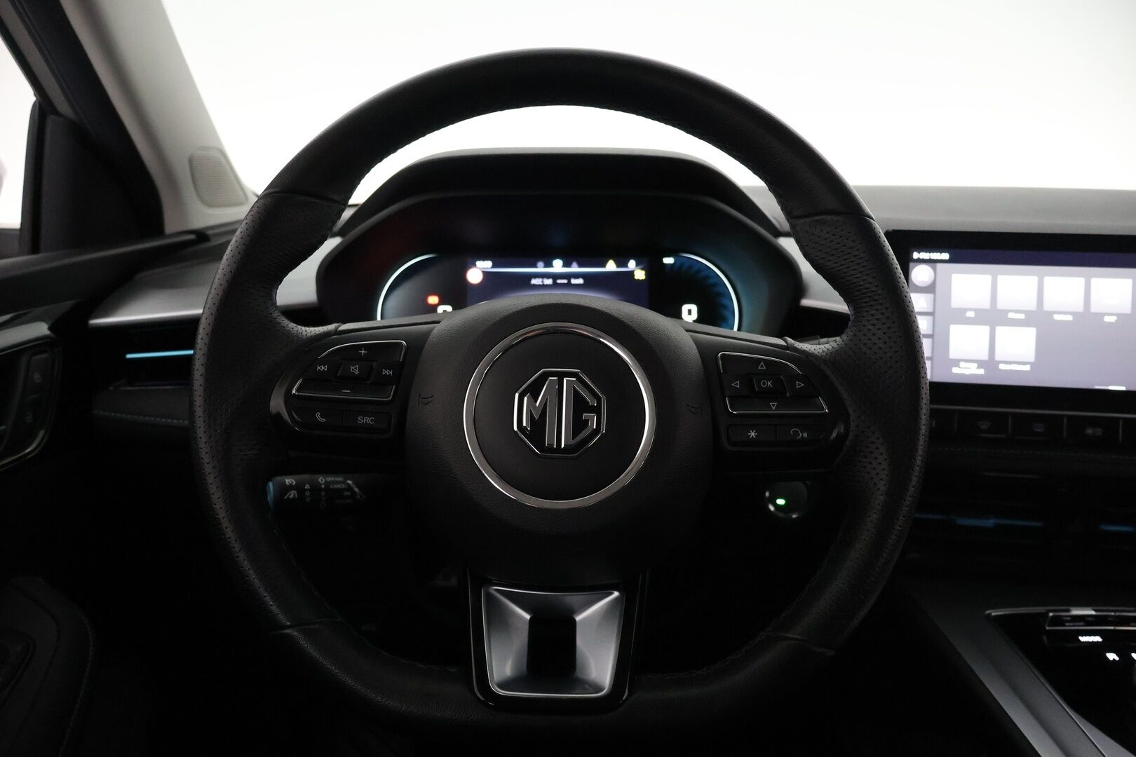 MG MG5 2023 Luxury LR - Tulossa Myyntiin!