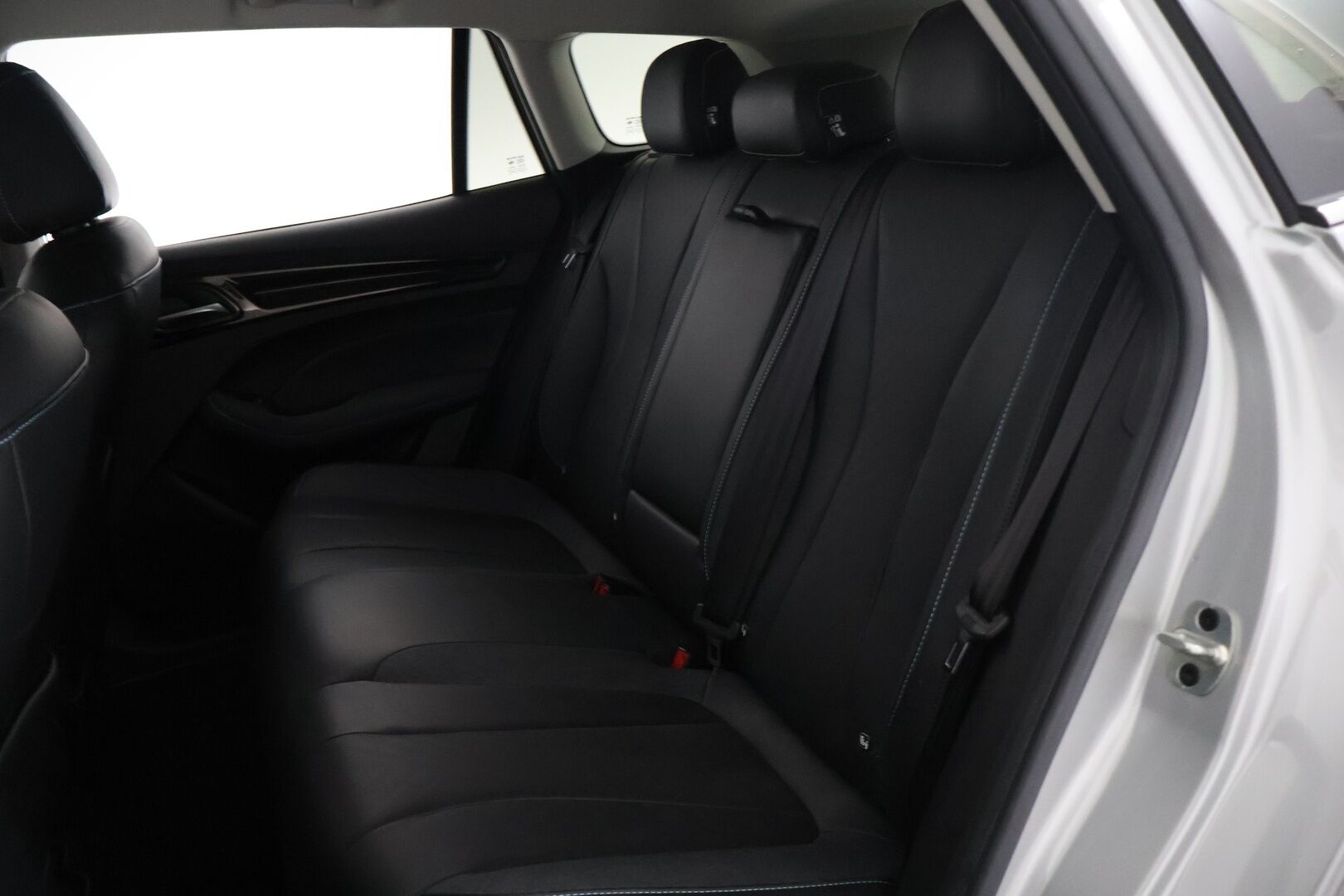 MG 5 2023 Luxury LR - Tulossa Myyntiin!