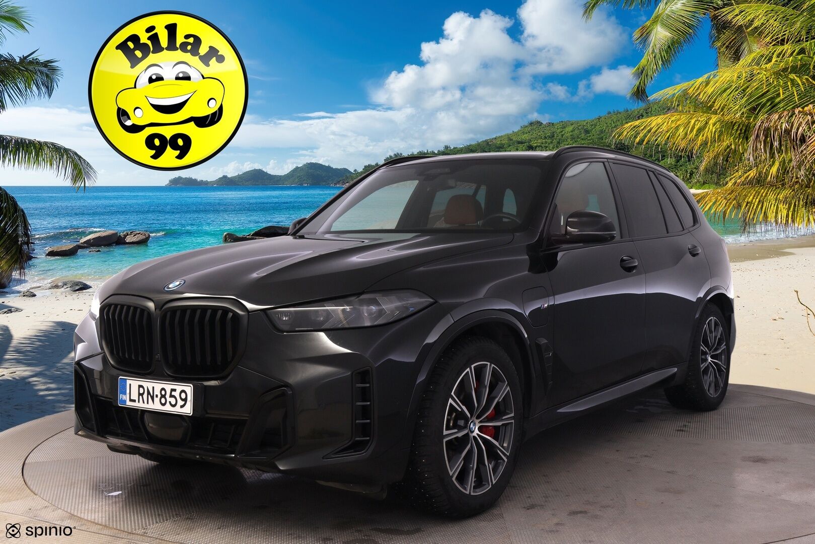 BMW X5 2024 G05 xDrive50e A Charged Edition M Sport *Hierovat ja ilmastoidut Comfortpenkit / 360 / S-Koukku / H&K / Ilma-alusta* - HUD / ACC / Comfort Access / Ambient / Muistipenkit / Ratinlämmitin / Merkkihuollettu*