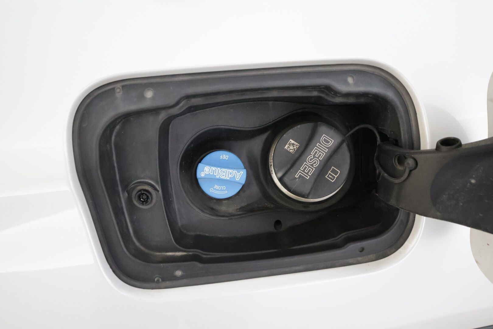 BMW X3 2023 G01 xDrive20d A Business MHEV * Webasto / Laser / Koukku / Vakkari / P.kamera / Sporttinahat / Sähköluukku * - 1.Om Suomi-auto / Kahdet renkaat aluvanteilla / Merkkihuollettu - HULLUT AVAJAISHULINAT KORKOTARJOUS 3,29 %