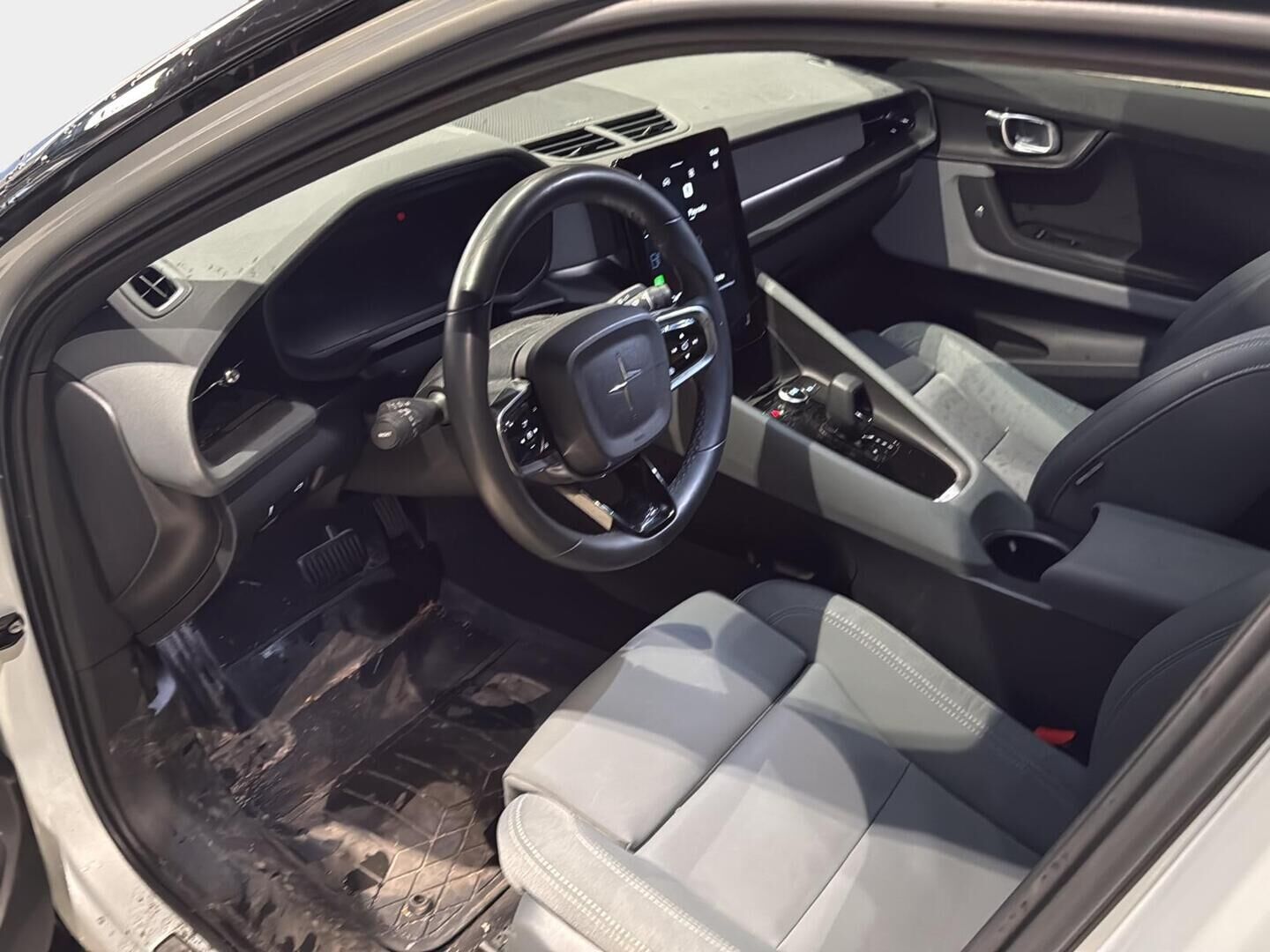 Polestar 2 2021 Launch Edition, 300kW, 78kWh * Pilot&Plus / HarmanKardon / 360-Kamera / Pixel LED / Lasikatto / Muistipenkit - Merkkihuollettu / 2x renkaat alkuperäisvantein / Juuri tullut Tampereelle! - HULLU BLACKWEEK KORKOTARJOUS 2,49%