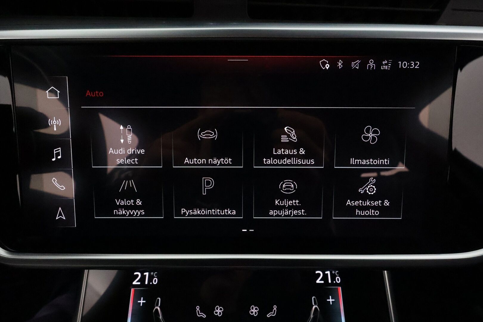 Audi A6 2021 Avant 55 TFSI e quattro S-tronic Electrified S Line / Adapt.Vakkari / Vetokoukku / Digimittaristo / Matrix / - 3,99 % KORKOTARJOUS TÄHÄN AUTOON 21.9. ASTI! - 