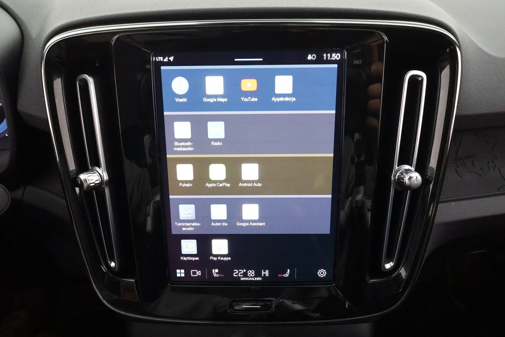 Volvo C40 2023 Recharge Single Plus aut * ACC / ILP / Lasikatto / Muistipenkki / P.kamera / BLIS / Navi / LED / Keyless * - 1.Om Suomi-auto / Kahdet renkaat aluvanteilla / Merkkihuollettu