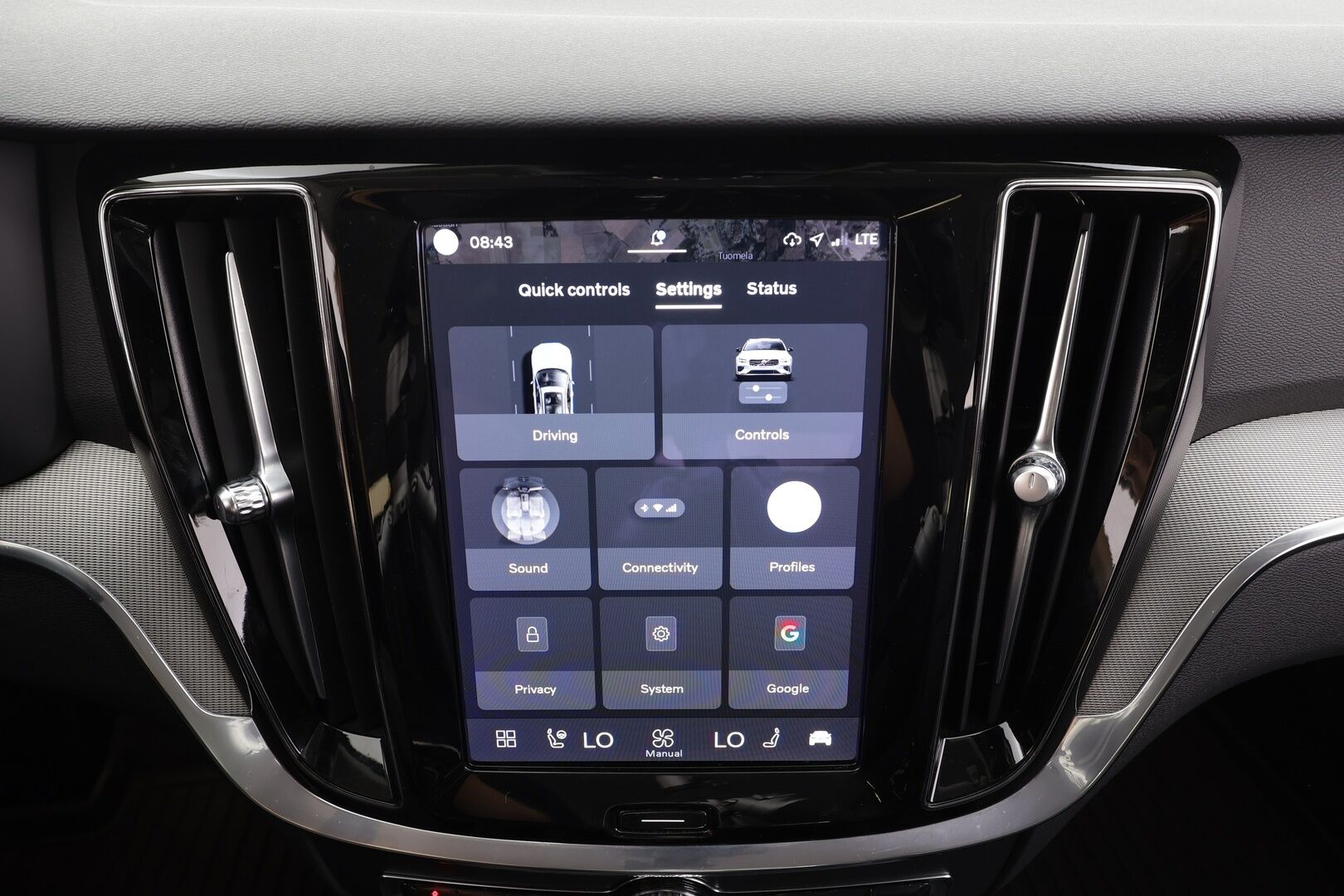 Volvo V60 2023 T6 AWD Long Range Plus Dark aut - | ACC | Koukku | Muistipenkit | Nahkasisusta | Full-LED | P.kamera | BLIS | Pilot Assist | Keyless | Lämm. ratti | 1-om suomiauto | Merkkihuollot |