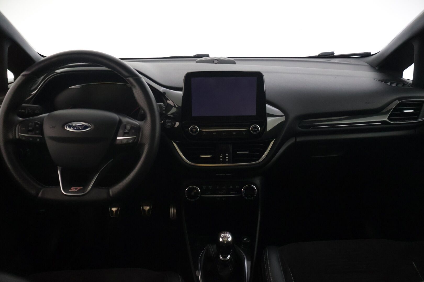 Ford Fiesta 2018 1,5 EcoBoost 200hv M6 ST 5-ovinen - | Panorama | Bang & Olufsen | Recaro | Performance | Peruutuskamera | Avaimeton kulku ja käynnistys | LSD | Car Play | 