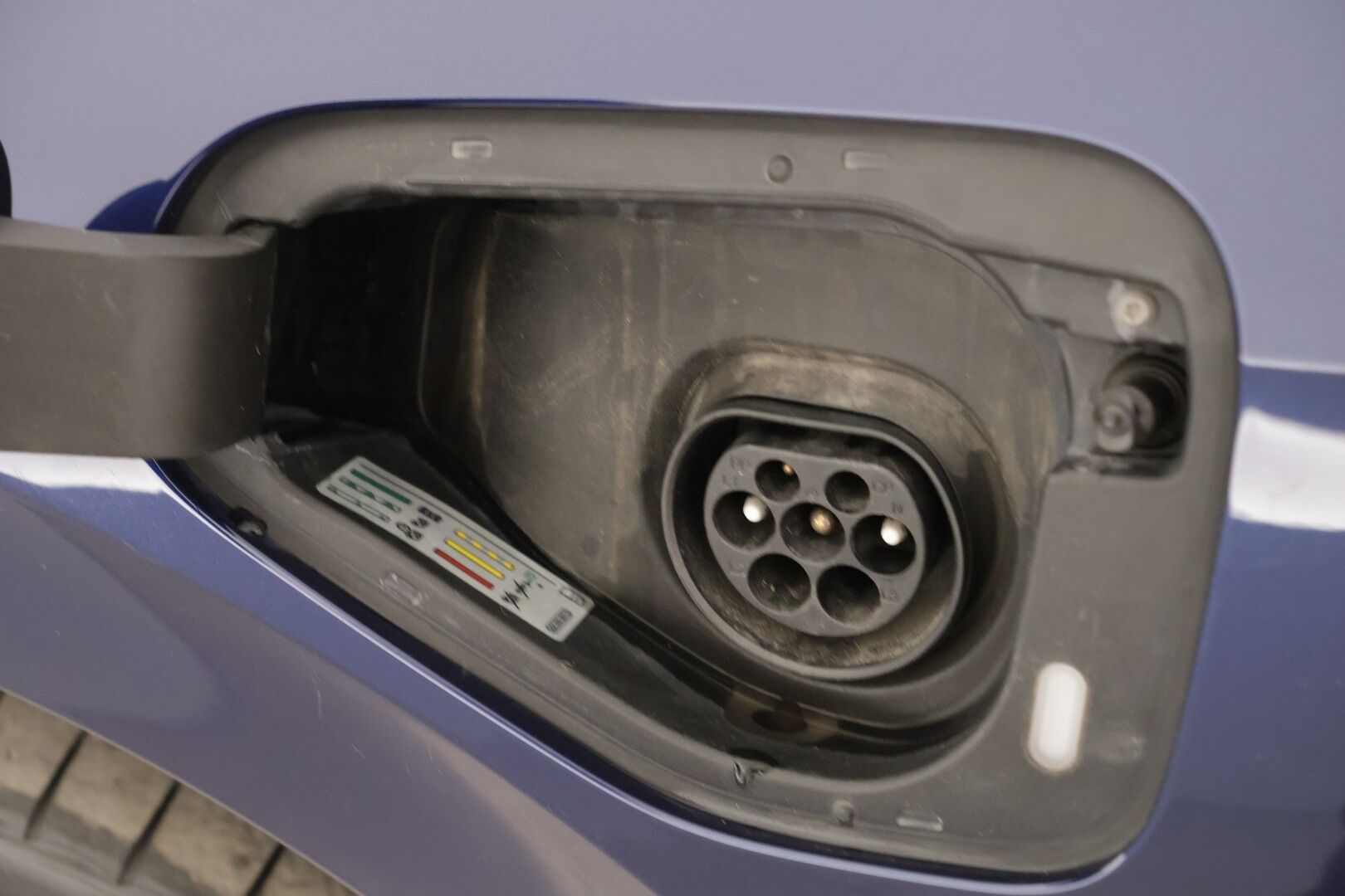 Volkswagen Golf 2021 Style eHybrid 150 kW (PHEV) DSG-automaatti - | ACC | Hierova etuistuin | Sporttipenkki muistilla | Metalliväri | Kaitapitoavustin |