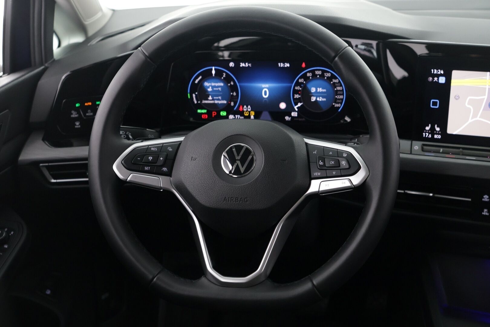 Volkswagen Golf 2021 Style eHybrid 150 kW (PHEV) DSG-automaatti - | ACC | Hierova etuistuin | Sporttipenkki muistilla | Metalliväri | Kaitapitoavustin |